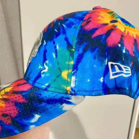 Rare Mens 2020 Minnesota Vikings New Era NFL Crucial Catch 39THIRTY Tie Dye Hat - Picture 3 of 4